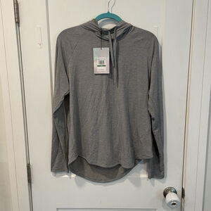 UNDER ARMOUR Athlete Recovery Heather Gray Large Shirt Women Pullover Hooded